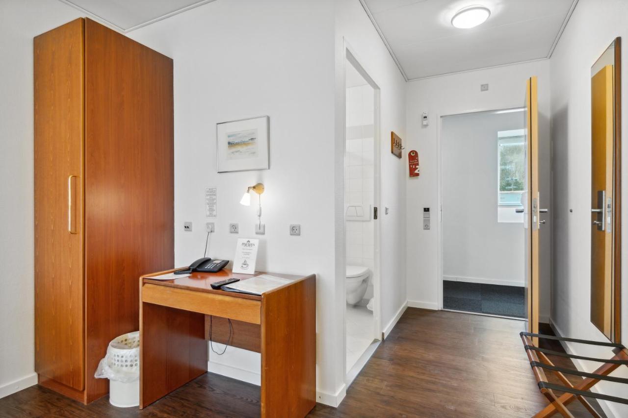 Hotel Pinenhus Glyngore Luaran gambar