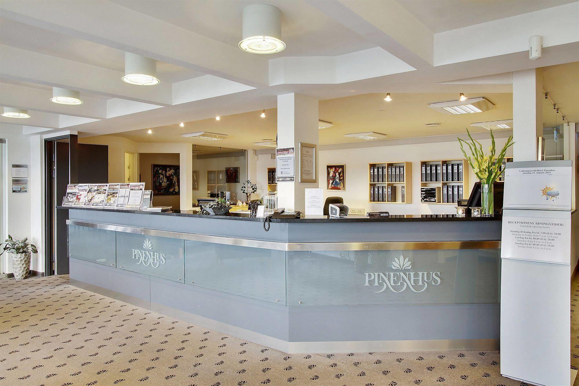 Hotel Pinenhus Glyngore Luaran gambar